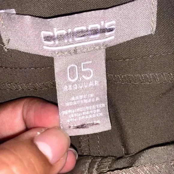 CHICO'S pants size 6 REGULAR 0.5 straight leg CLASSIC OFFICE STYLE ZIPUP CLOSURE - Picture 3 of 13
